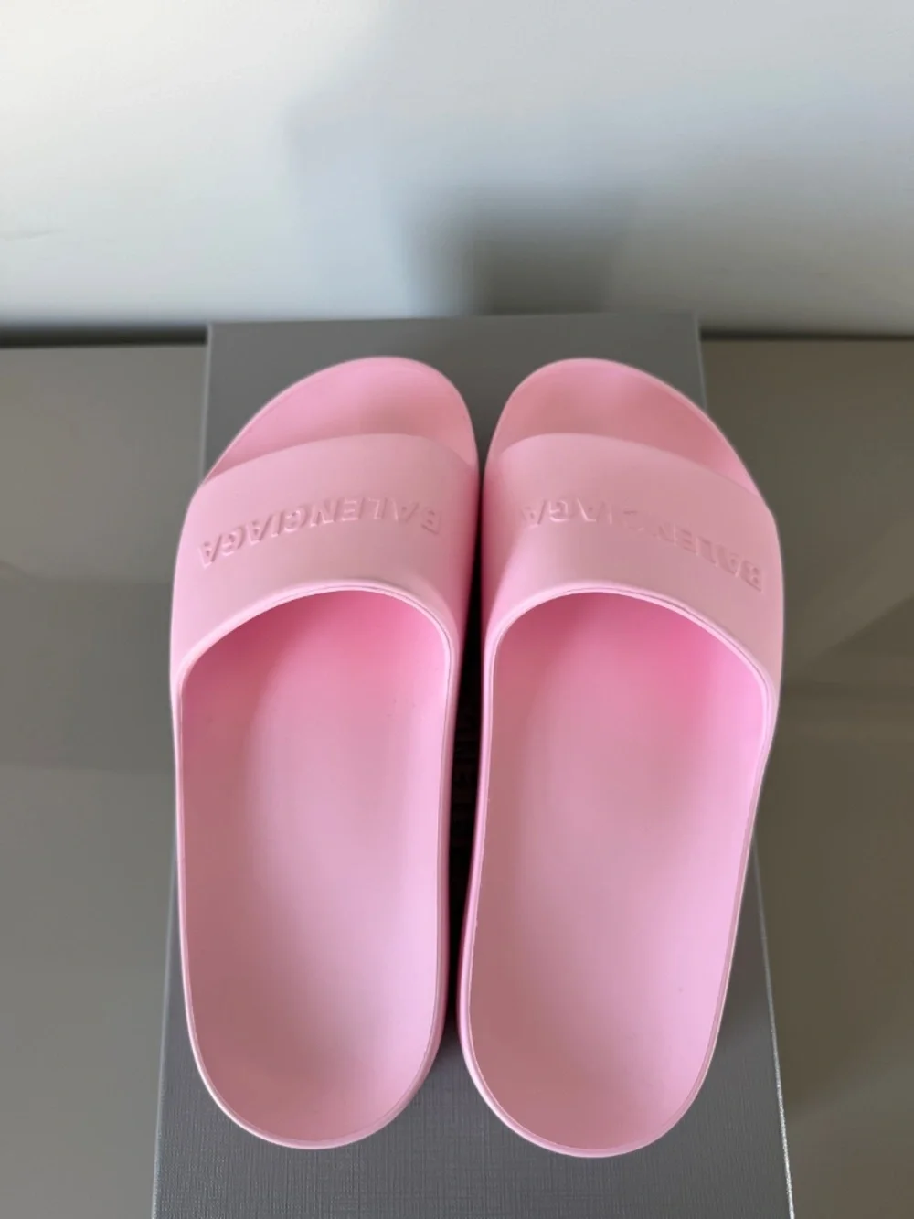 Balenciaga Chunky Slides Light Pink EU 39 – Authentic w/ Original Box